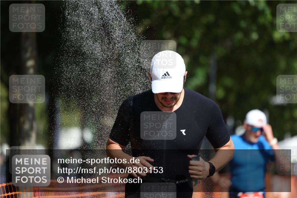 07.09.2025 - 19. Norderstedt Triathlon Michael Strokosch http://msf.ph/oto/8803153 07.09.2025 12:04:29 Laufen 191, 303, 736, 819 meine-sportfotos.de