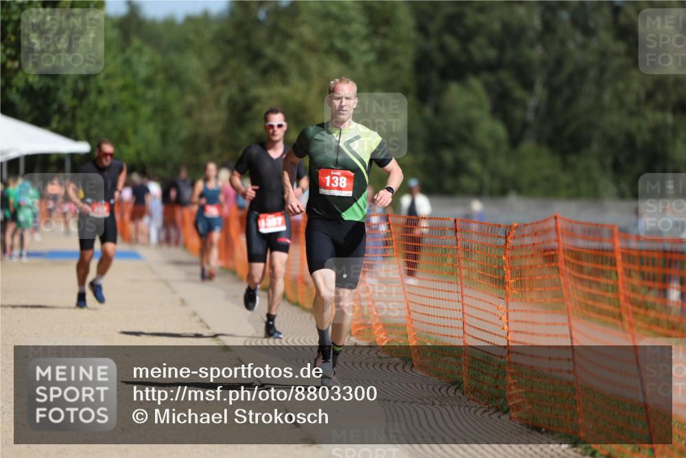 07.09.2025 - 19. Norderstedt Triathlon Michael Strokosch http://msf.ph/oto/8803300 07.09.2025 12:04:38 Laufen 138, 252, 1357 meine-sportfotos.de