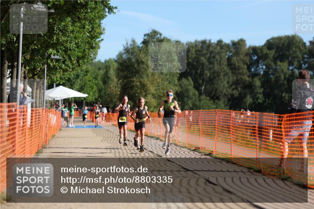 07.09.2025 - 19. Norderstedt Triathlon Michael Strokosch http://msf.ph/oto/8803335 07.09.2025 09:42:33 Laufen 557, 594, 595, 600 meine-sportfotos.de