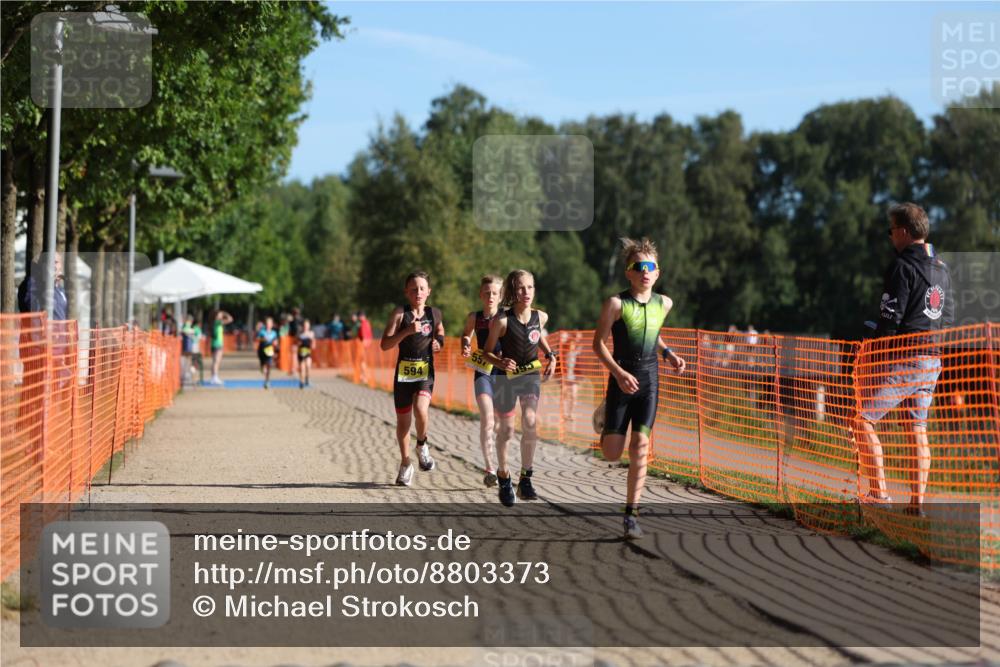 07.09.2025 - 19. Norderstedt Triathlon Michael Strokosch http://msf.ph/oto/8803373 07.09.2025 09:42:35 Laufen 557, 594, 595, 600 meine-sportfotos.de