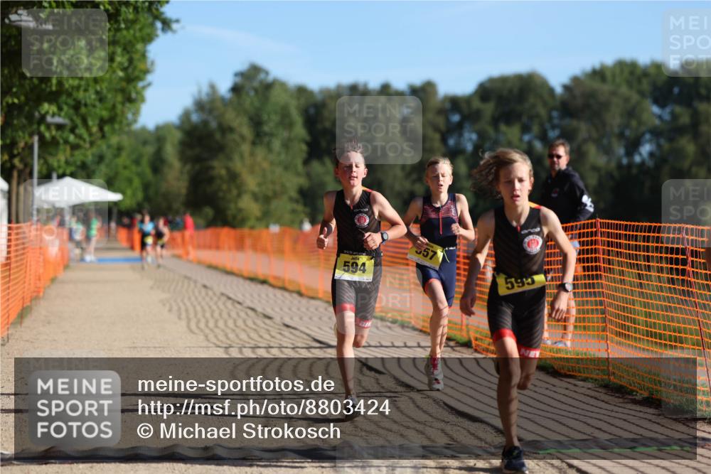 07.09.2025 - 19. Norderstedt Triathlon Michael Strokosch http://msf.ph/oto/8803424 07.09.2025 09:42:37 Laufen 557, 594, 595, 600 meine-sportfotos.de