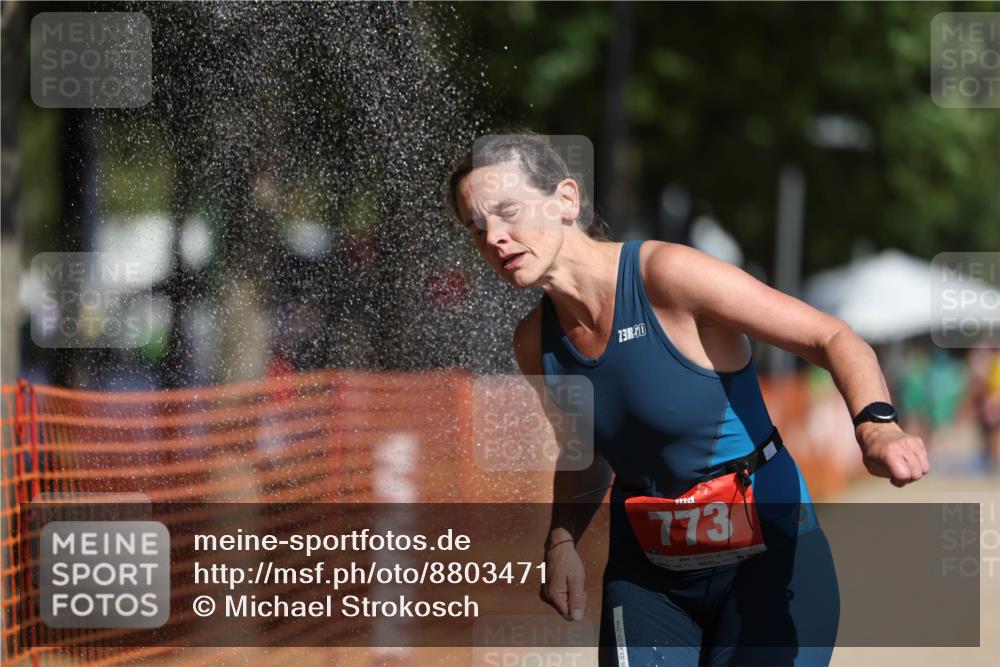 07.09.2025 - 19. Norderstedt Triathlon Michael Strokosch http://msf.ph/oto/8803471 07.09.2025 12:04:54 Laufen 773 meine-sportfotos.de