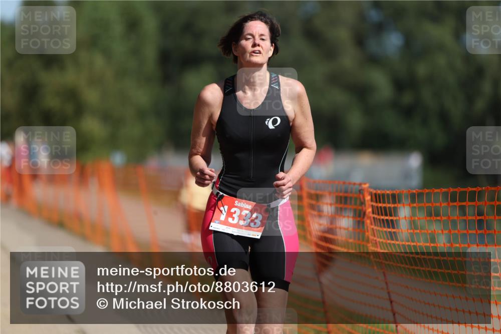 07.09.2025 - 19. Norderstedt Triathlon Michael Strokosch http://msf.ph/oto/8803612 07.09.2025 12:05:15 Laufen 795, 833, 834, 1333 meine-sportfotos.de