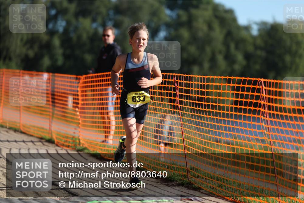 07.09.2025 - 19. Norderstedt Triathlon Michael Strokosch http://msf.ph/oto/8803640 07.09.2025 09:42:51 Laufen 604, 633 meine-sportfotos.de