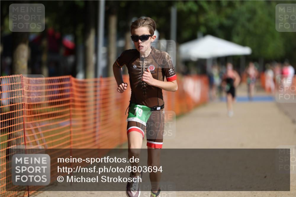 07.09.2025 - 19. Norderstedt Triathlon Michael Strokosch http://msf.ph/oto/8803694 07.09.2025 11:03:21 Laufen 79 meine-sportfotos.de