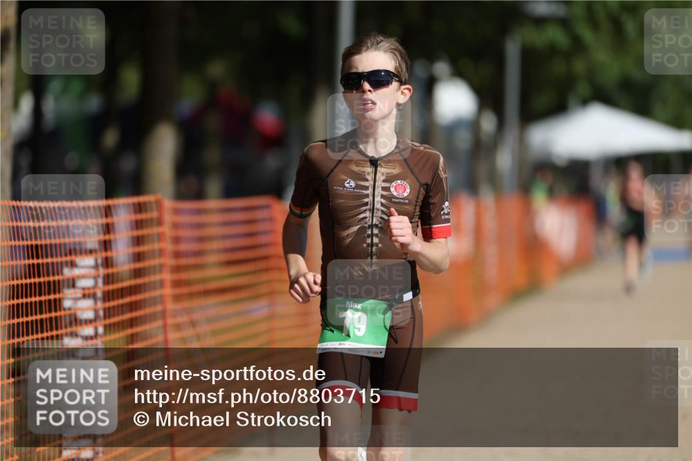 07.09.2025 - 19. Norderstedt Triathlon Michael Strokosch http://msf.ph/oto/8803715 07.09.2025 11:03:21 Laufen 79 meine-sportfotos.de