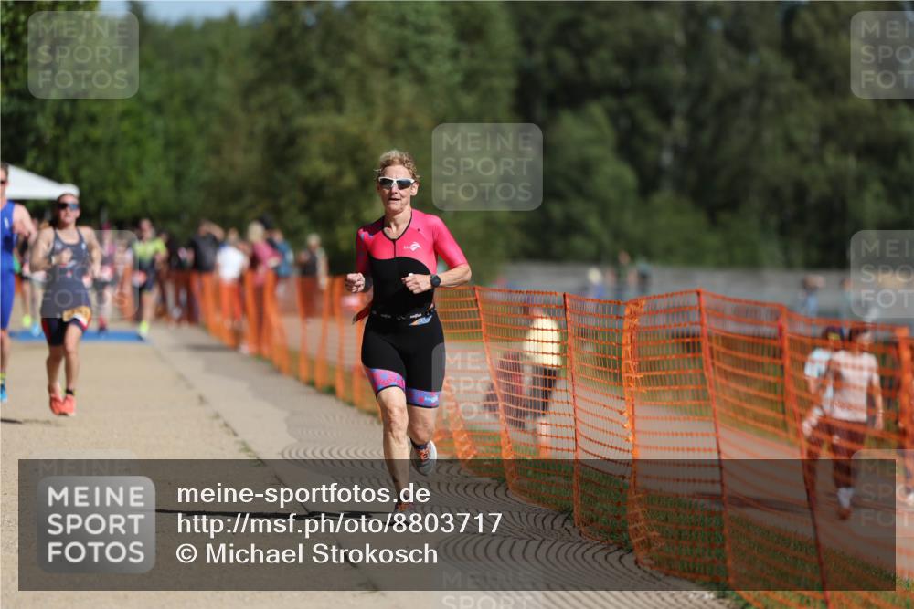 07.09.2025 - 19. Norderstedt Triathlon Michael Strokosch http://msf.ph/oto/8803717 07.09.2025 12:05:27 Laufen 155, 1181, 1193 meine-sportfotos.de
