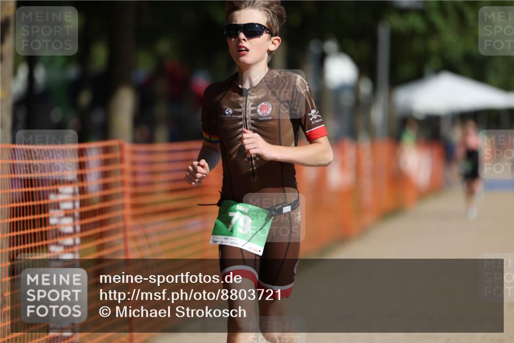 07.09.2025 - 19. Norderstedt Triathlon Michael Strokosch http://msf.ph/oto/8803721 07.09.2025 11:03:21 Laufen 79 meine-sportfotos.de