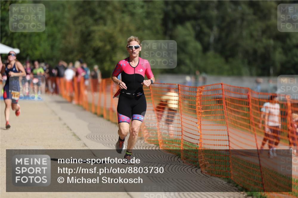 07.09.2025 - 19. Norderstedt Triathlon Michael Strokosch http://msf.ph/oto/8803730 07.09.2025 12:05:27 Laufen 155, 1181, 1193 meine-sportfotos.de