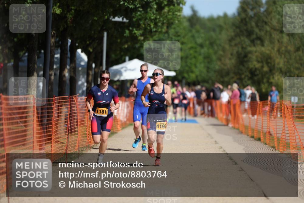 07.09.2025 - 19. Norderstedt Triathlon Michael Strokosch http://msf.ph/oto/8803764 07.09.2025 12:05:29 Laufen 155, 1181, 1193 meine-sportfotos.de
