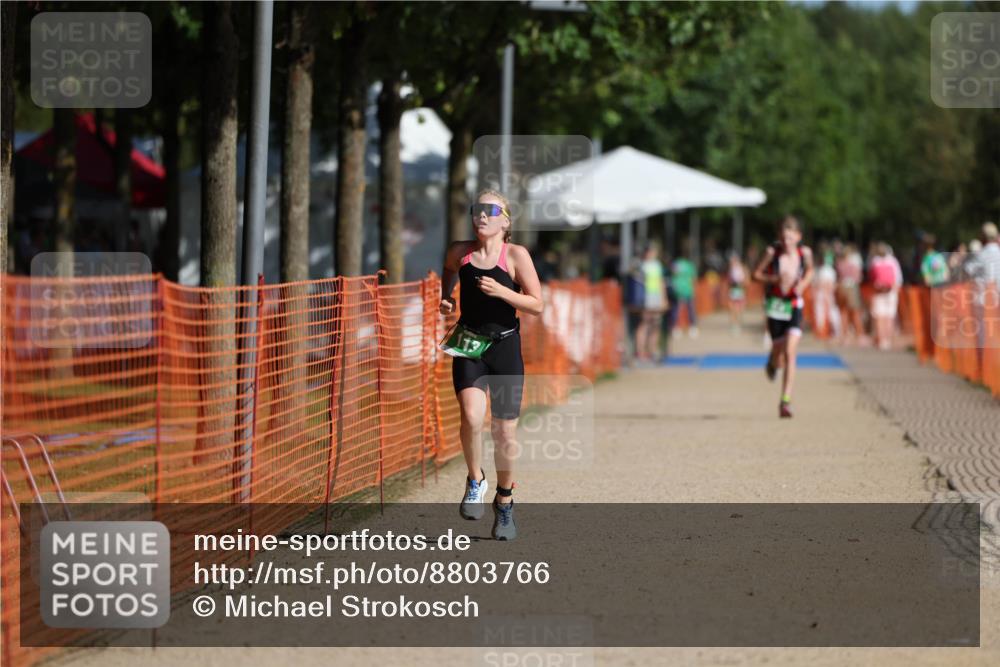07.09.2025 - 19. Norderstedt Triathlon Michael Strokosch http://msf.ph/oto/8803766 07.09.2025 11:03:27 Laufen 113 meine-sportfotos.de