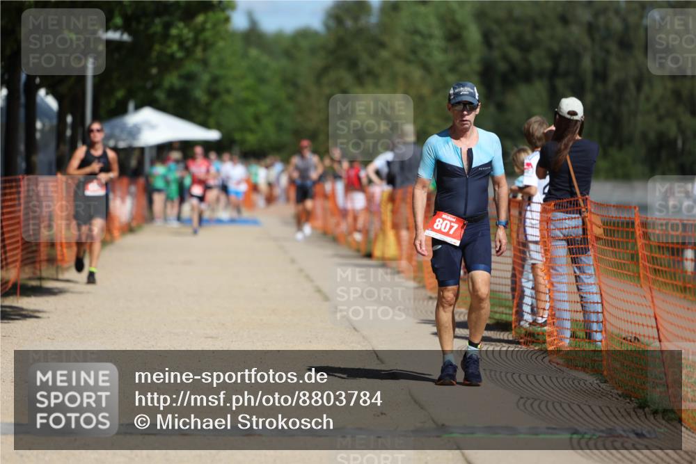 07.09.2025 - 19. Norderstedt Triathlon Michael Strokosch http://msf.ph/oto/8803784 07.09.2025 12:35:19 Laufen 807, 845 meine-sportfotos.de