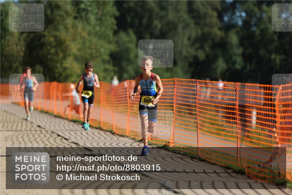 07.09.2025 - 19. Norderstedt Triathlon Michael Strokosch http://msf.ph/oto/8803915 07.09.2025 09:43:27 Laufen 562, 570, 609 meine-sportfotos.de