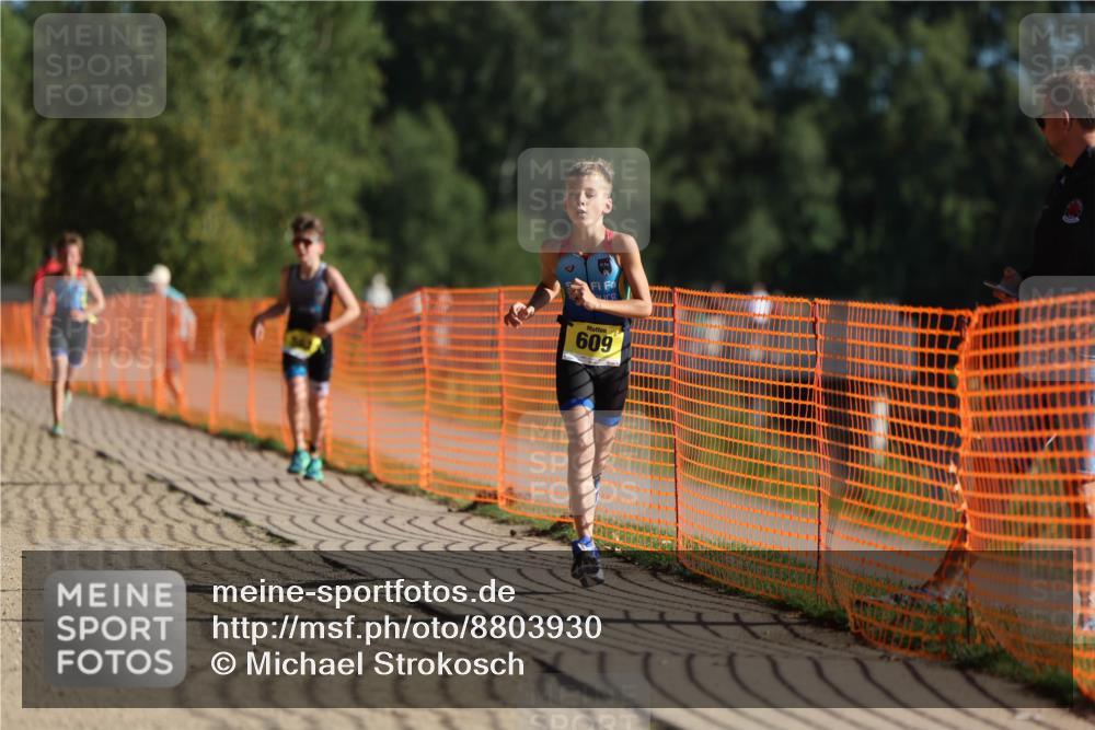 07.09.2025 - 19. Norderstedt Triathlon Michael Strokosch http://msf.ph/oto/8803930 07.09.2025 09:43:27 Laufen 562, 570, 609 meine-sportfotos.de