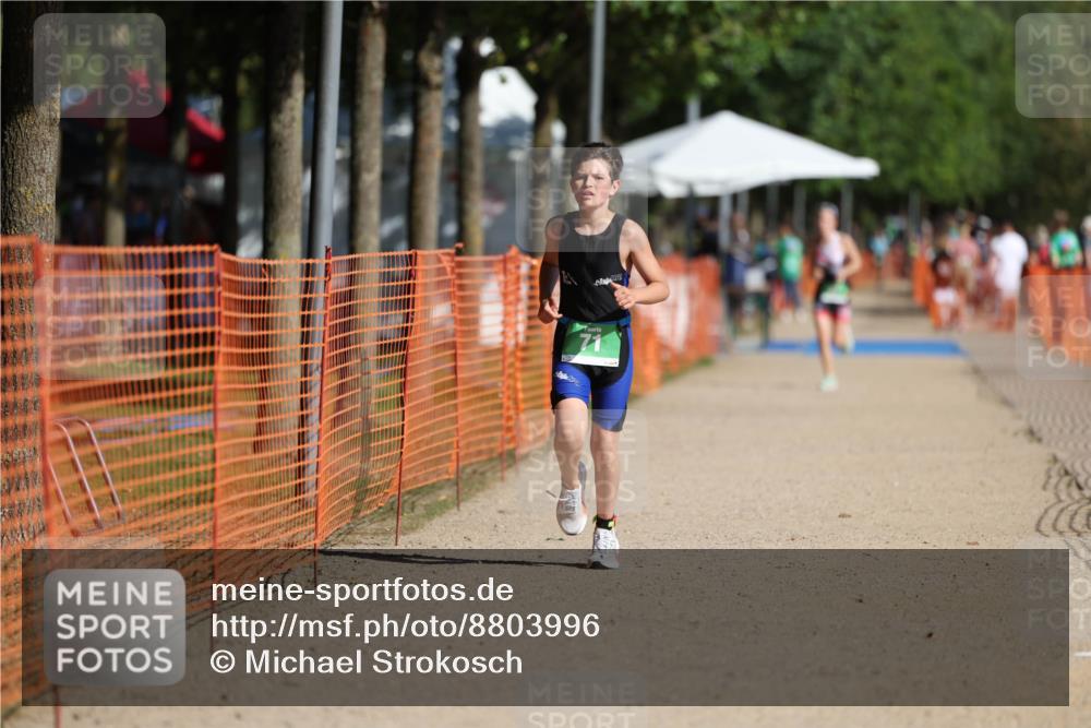 07.09.2025 - 19. Norderstedt Triathlon Michael Strokosch http://msf.ph/oto/8803996 07.09.2025 11:03:47 Laufen 71 meine-sportfotos.de