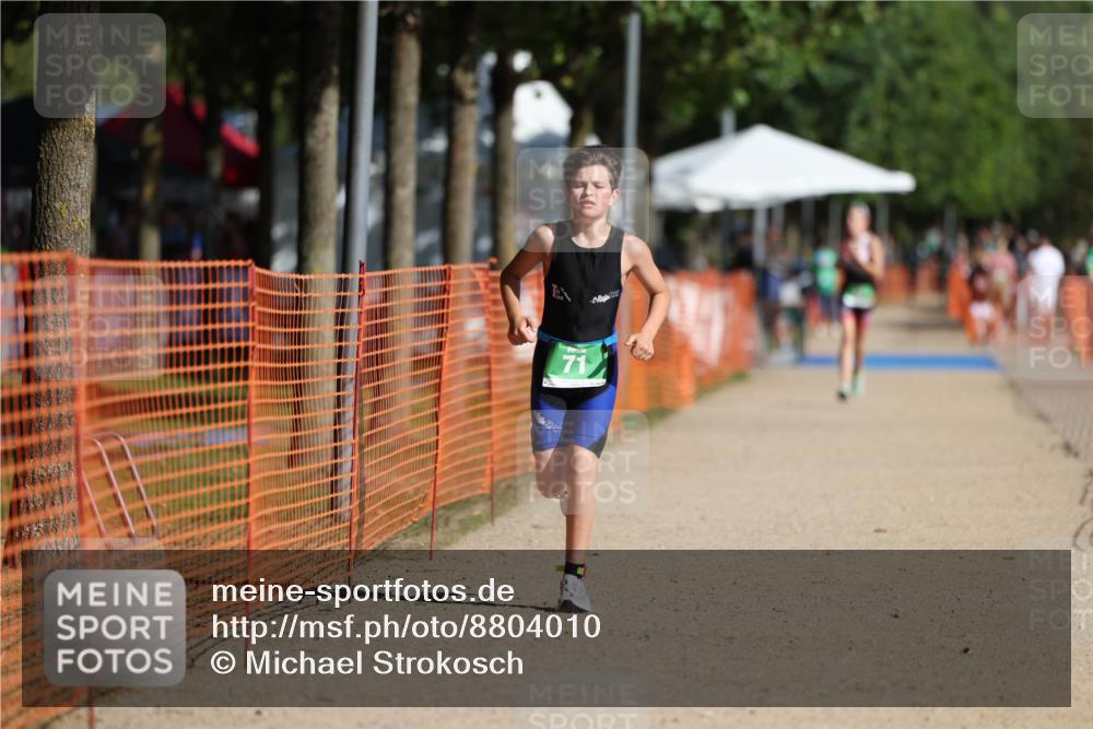 07.09.2025 - 19. Norderstedt Triathlon Michael Strokosch http://msf.ph/oto/8804010 07.09.2025 11:03:47 Laufen 71 meine-sportfotos.de
