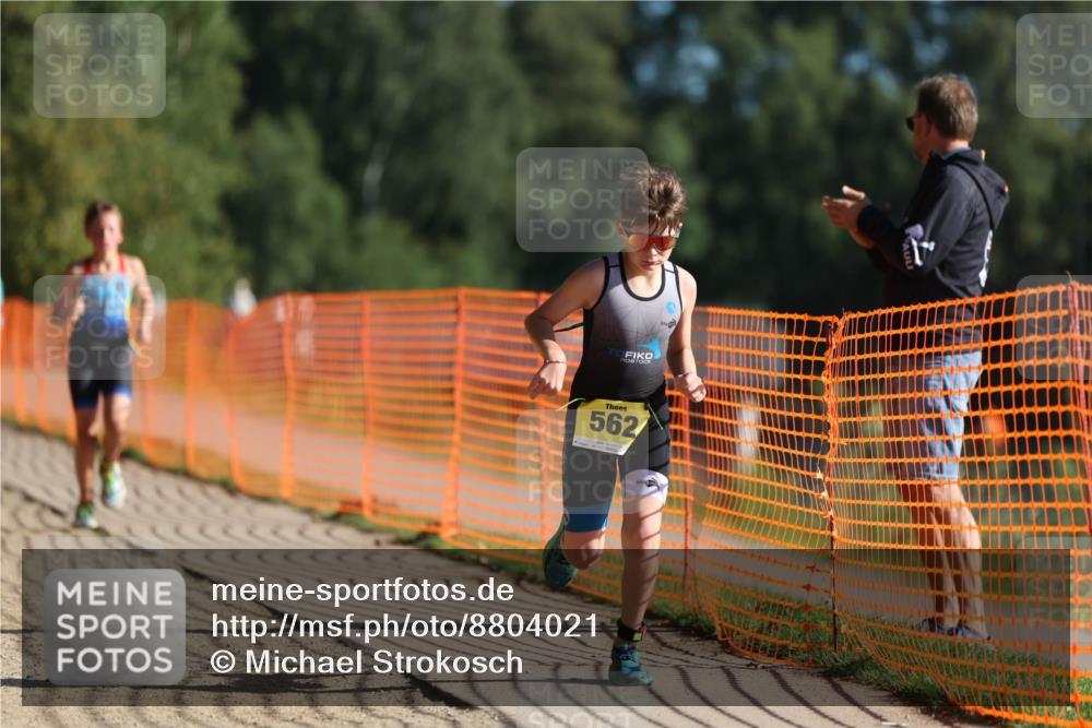 07.09.2025 - 19. Norderstedt Triathlon Michael Strokosch http://msf.ph/oto/8804021 07.09.2025 09:43:32 Laufen 562, 591, 609 meine-sportfotos.de