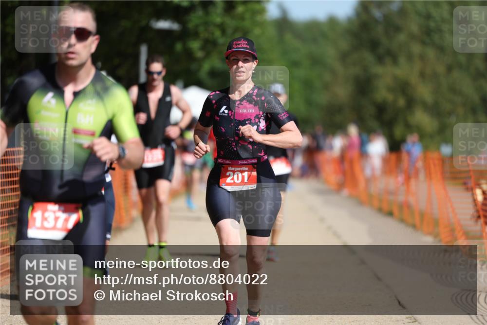 07.09.2025 - 19. Norderstedt Triathlon Michael Strokosch http://msf.ph/oto/8804022 07.09.2025 12:05:47 Laufen 201, 237, 815, 1225, 1377 meine-sportfotos.de