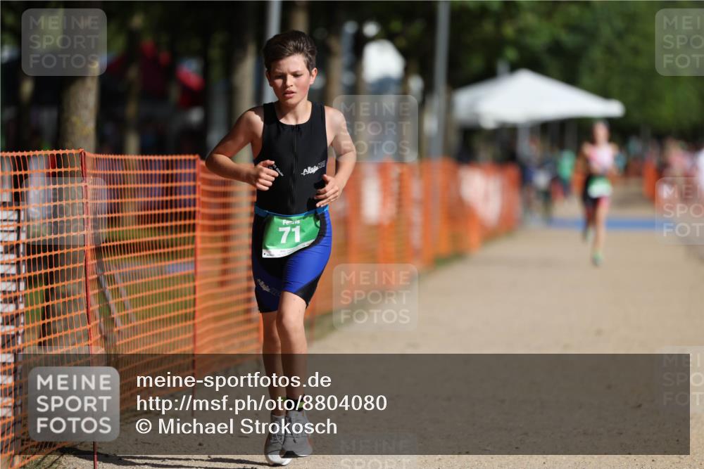 07.09.2025 - 19. Norderstedt Triathlon Michael Strokosch http://msf.ph/oto/8804080 07.09.2025 11:03:49 Laufen 71 meine-sportfotos.de