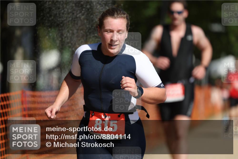 07.09.2025 - 19. Norderstedt Triathlon Michael Strokosch http://msf.ph/oto/8804114 07.09.2025 12:05:51 Laufen 201, 237, 815, 862, 1225, 1372, 1377 meine-sportfotos.de