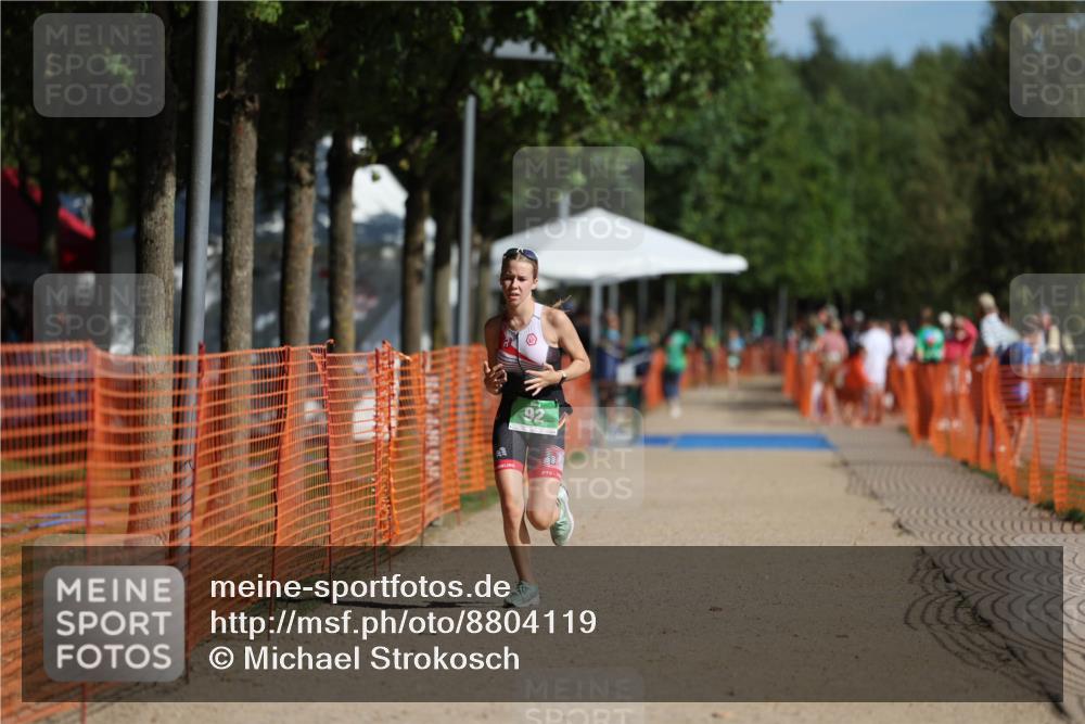 07.09.2025 - 19. Norderstedt Triathlon Michael Strokosch http://msf.ph/oto/8804119 07.09.2025 11:03:55 Laufen 71, 92 meine-sportfotos.de