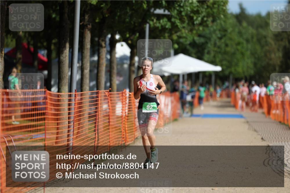 07.09.2025 - 19. Norderstedt Triathlon Michael Strokosch http://msf.ph/oto/8804147 07.09.2025 11:03:55 Laufen 71, 92 meine-sportfotos.de