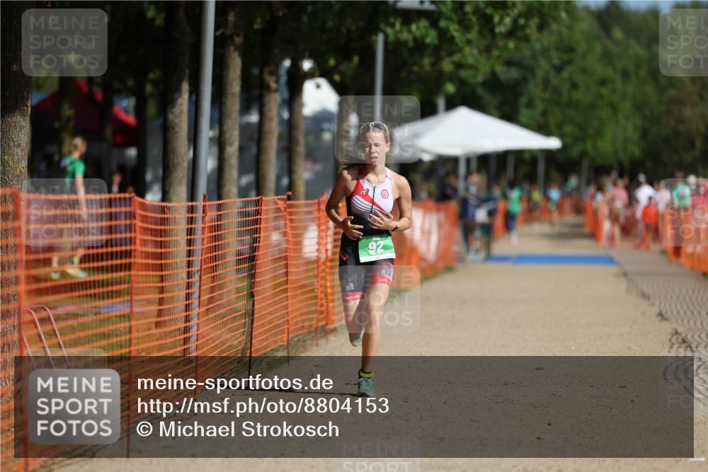 07.09.2025 - 19. Norderstedt Triathlon Michael Strokosch http://msf.ph/oto/8804153 07.09.2025 11:03:56 Laufen 92 meine-sportfotos.de
