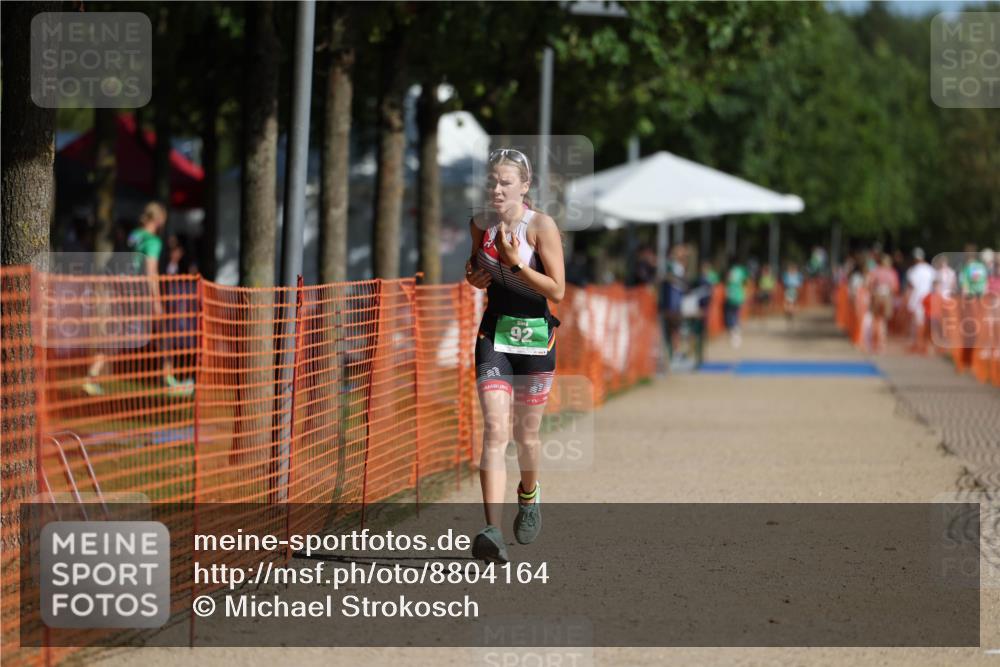07.09.2025 - 19. Norderstedt Triathlon Michael Strokosch http://msf.ph/oto/8804164 07.09.2025 11:03:56 Laufen 92 meine-sportfotos.de