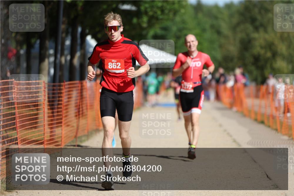 07.09.2025 - 19. Norderstedt Triathlon Michael Strokosch http://msf.ph/oto/8804200 07.09.2025 12:05:55 Laufen 237, 862, 1225, 1265, 1372 meine-sportfotos.de