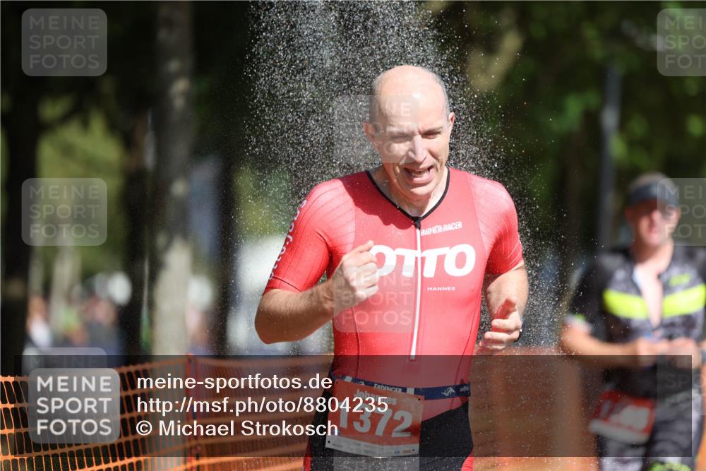 07.09.2025 - 19. Norderstedt Triathlon Michael Strokosch http://msf.ph/oto/8804235 07.09.2025 12:06:00 Laufen 822, 862, 1265, 1372 meine-sportfotos.de