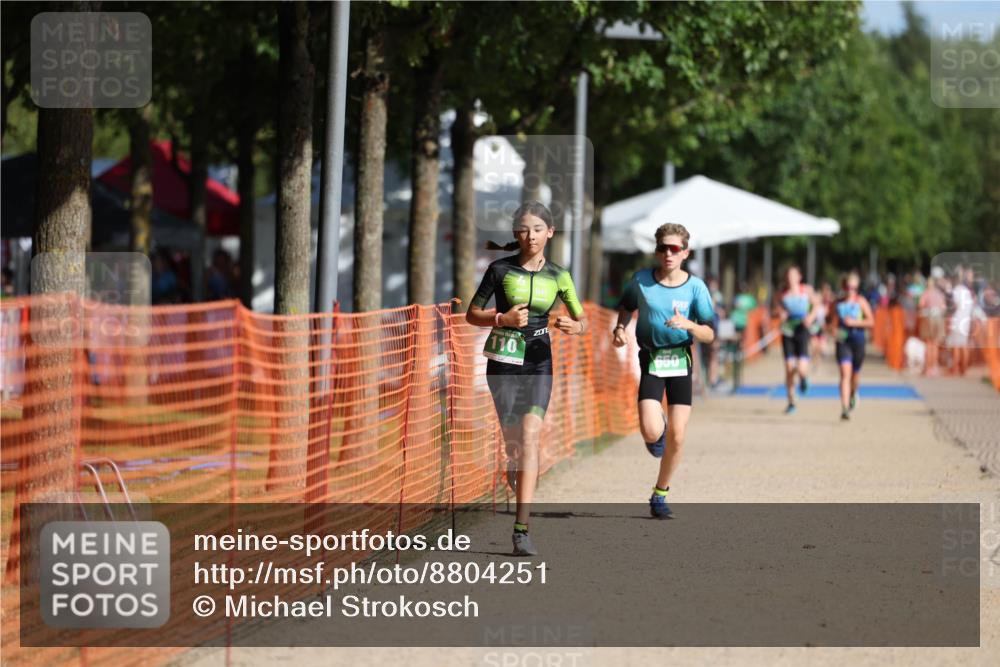 07.09.2025 - 19. Norderstedt Triathlon Michael Strokosch http://msf.ph/oto/8804251 07.09.2025 11:04:30 Laufen 110, 650 meine-sportfotos.de