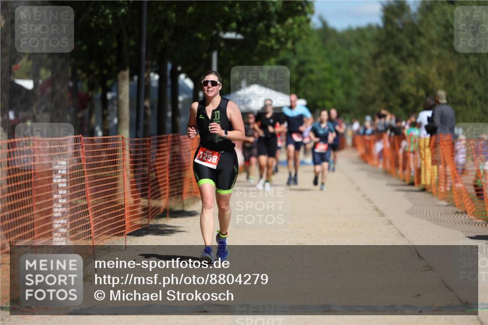 07.09.2025 - 19. Norderstedt Triathlon Michael Strokosch http://msf.ph/oto/8804279 07.09.2025 12:36:03 Laufen 1242, 1258 meine-sportfotos.de