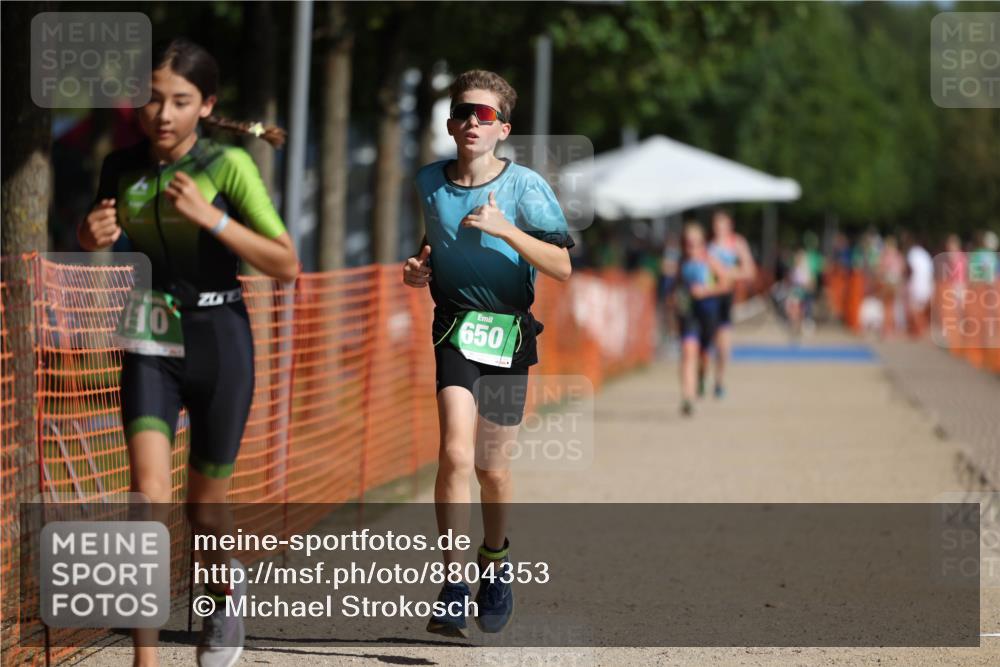 07.09.2025 - 19. Norderstedt Triathlon Michael Strokosch http://msf.ph/oto/8804353 07.09.2025 11:04:34 Laufen 110, 650 meine-sportfotos.de