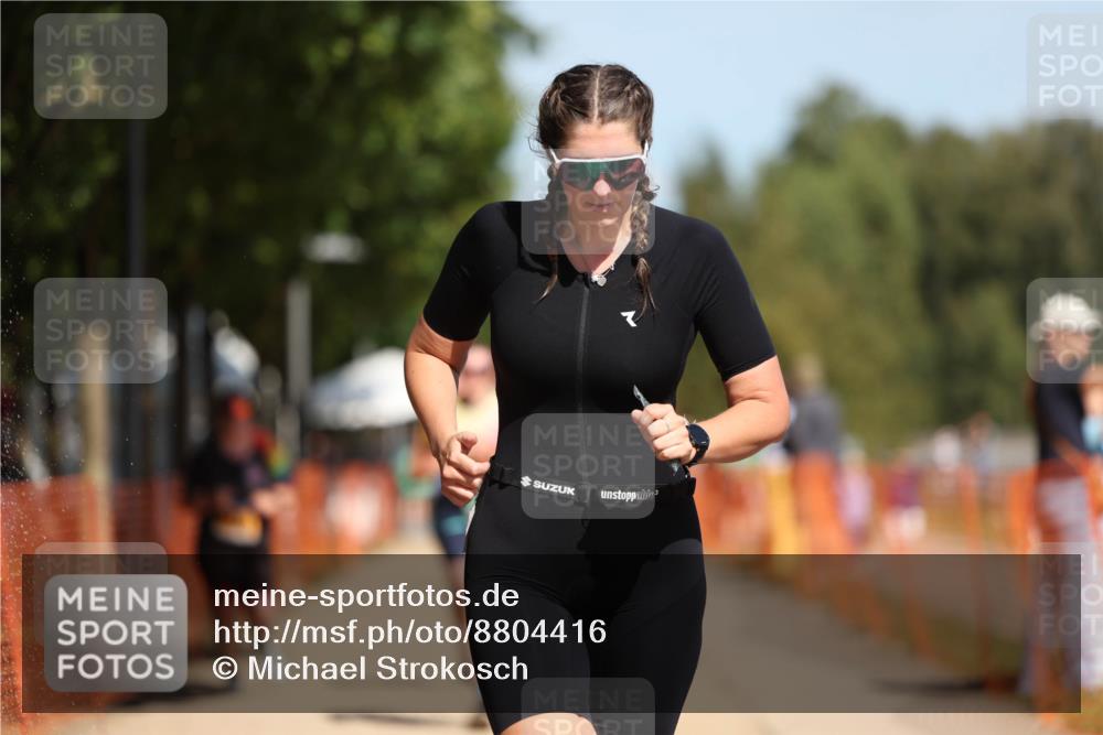 07.09.2025 - 19. Norderstedt Triathlon Michael Strokosch http://msf.ph/oto/8804416 07.09.2025 12:36:14 Laufen 190, 207, 282, 860, 1161, 1267, 1307, 1319 meine-sportfotos.de