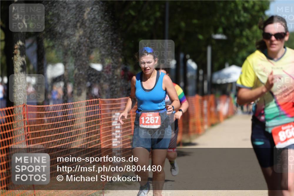 07.09.2025 - 19. Norderstedt Triathlon Michael Strokosch http://msf.ph/oto/8804480 07.09.2025 12:36:18 Laufen 190, 293, 860, 1161, 1267 meine-sportfotos.de