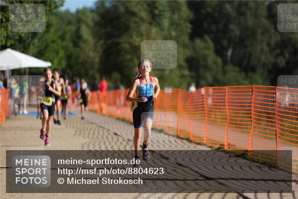 07.09.2025 - 19. Norderstedt Triathlon Michael Strokosch http://msf.ph/oto/8804623 07.09.2025 09:44:23 Laufen 566, 614 meine-sportfotos.de