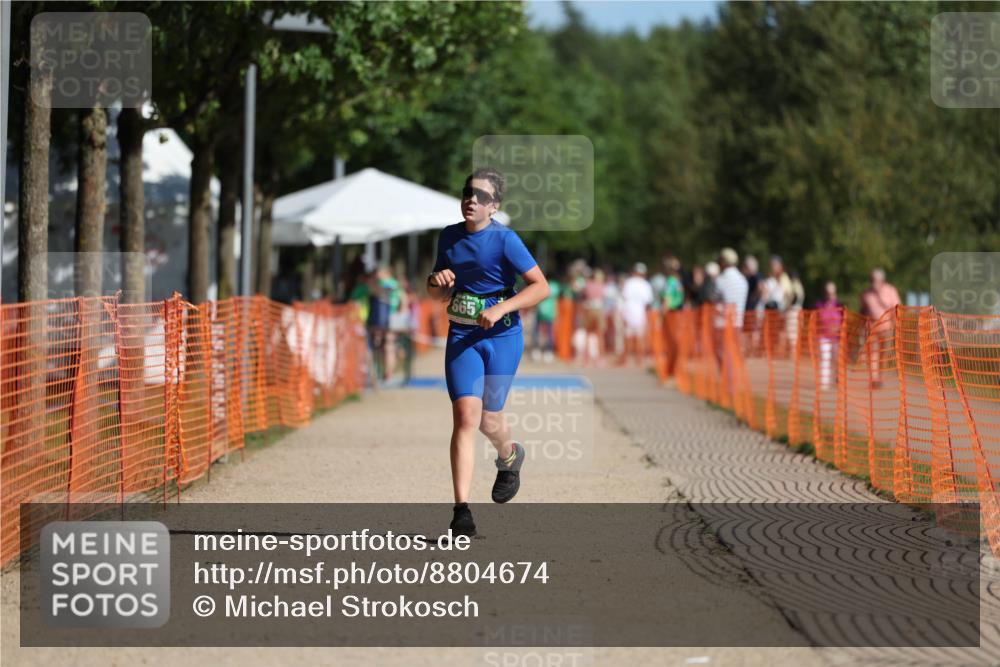 07.09.2025 - 19. Norderstedt Triathlon Michael Strokosch http://msf.ph/oto/8804674 07.09.2025 11:05:20 Laufen 107, 665 meine-sportfotos.de