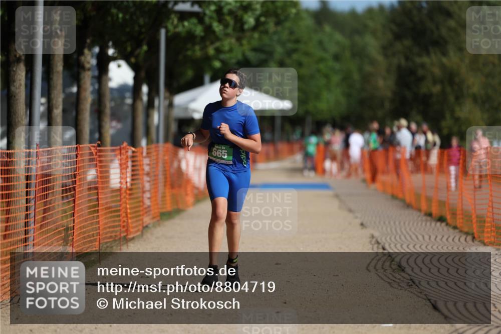 07.09.2025 - 19. Norderstedt Triathlon Michael Strokosch http://msf.ph/oto/8804719 07.09.2025 11:05:21 Laufen 107, 665 meine-sportfotos.de