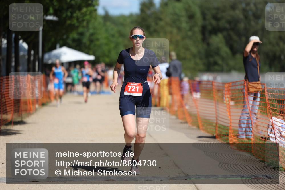 07.09.2025 - 19. Norderstedt Triathlon Michael Strokosch http://msf.ph/oto/8804730 07.09.2025 12:36:48 Laufen 721 meine-sportfotos.de
