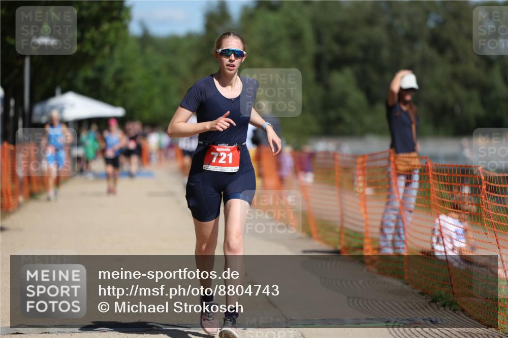 07.09.2025 - 19. Norderstedt Triathlon Michael Strokosch http://msf.ph/oto/8804743 07.09.2025 12:36:48 Laufen 721 meine-sportfotos.de