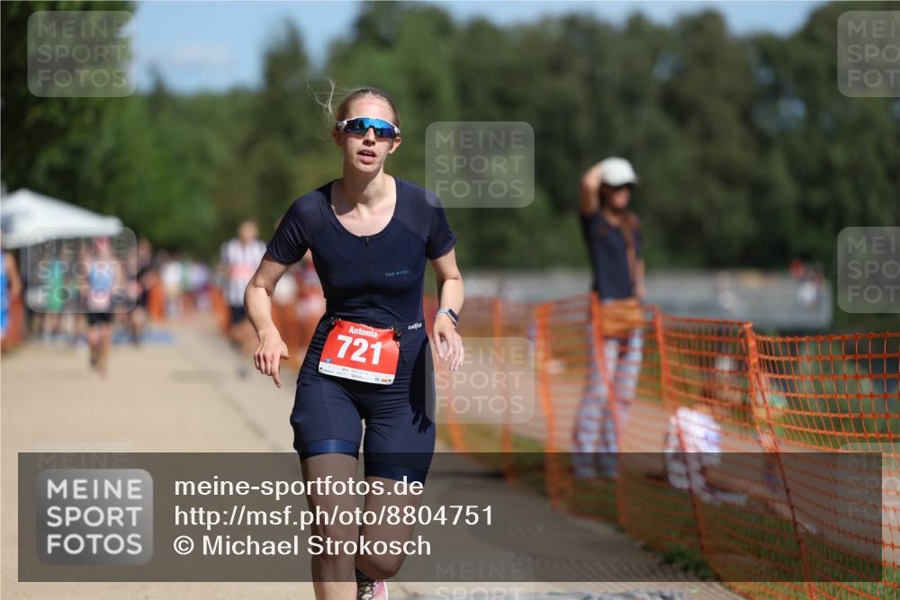 07.09.2025 - 19. Norderstedt Triathlon Michael Strokosch http://msf.ph/oto/8804751 07.09.2025 12:36:49 Laufen 721 meine-sportfotos.de