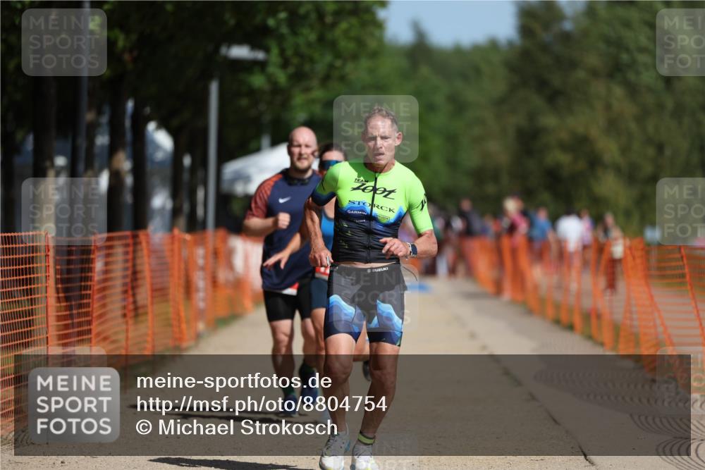 07.09.2025 - 19. Norderstedt Triathlon Michael Strokosch http://msf.ph/oto/8804754 07.09.2025 12:06:50 Laufen 190, 771, 1267 meine-sportfotos.de
