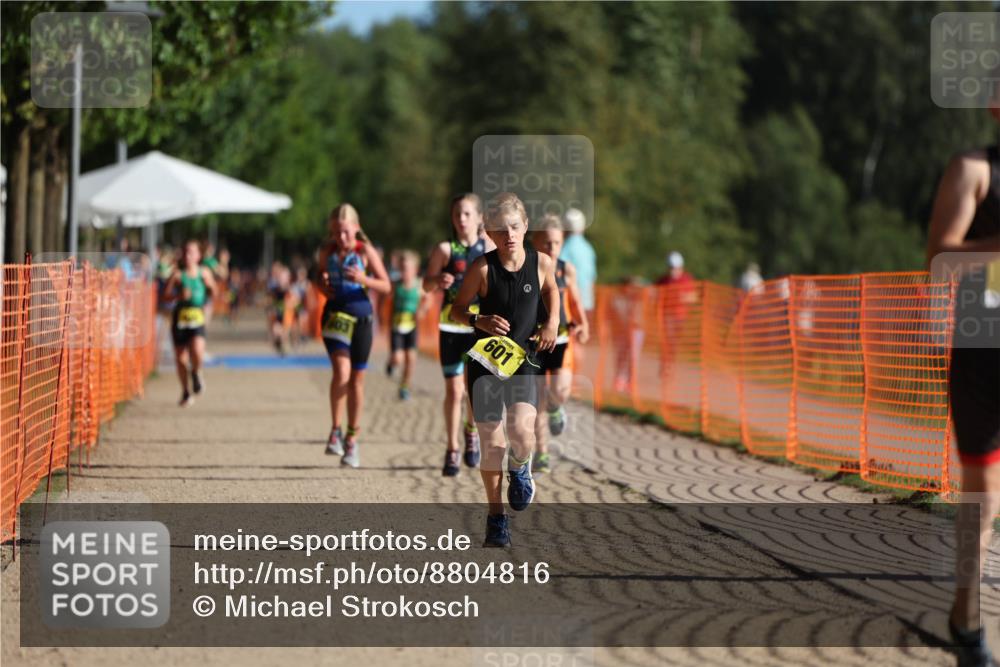 07.09.2025 - 19. Norderstedt Triathlon Michael Strokosch http://msf.ph/oto/8804816 07.09.2025 09:44:33 Laufen 559, 601, 603, 614, 623, 625, 629 meine-sportfotos.de