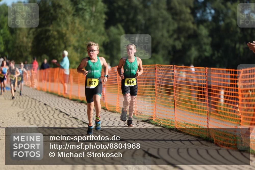 07.09.2025 - 19. Norderstedt Triathlon Michael Strokosch http://msf.ph/oto/8804968 07.09.2025 09:44:42 Laufen 559, 603, 607, 618, 623, 625 meine-sportfotos.de
