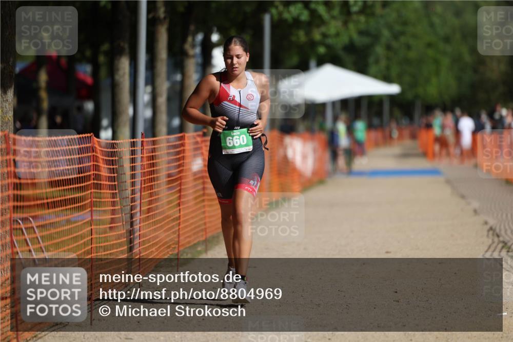 07.09.2025 - 19. Norderstedt Triathlon Michael Strokosch http://msf.ph/oto/8804969 07.09.2025 11:07:12 Laufen 660 meine-sportfotos.de