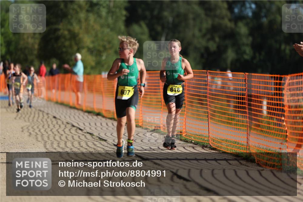07.09.2025 - 19. Norderstedt Triathlon Michael Strokosch http://msf.ph/oto/8804991 07.09.2025 09:44:43 Laufen 559, 603, 607, 618, 623, 625 meine-sportfotos.de