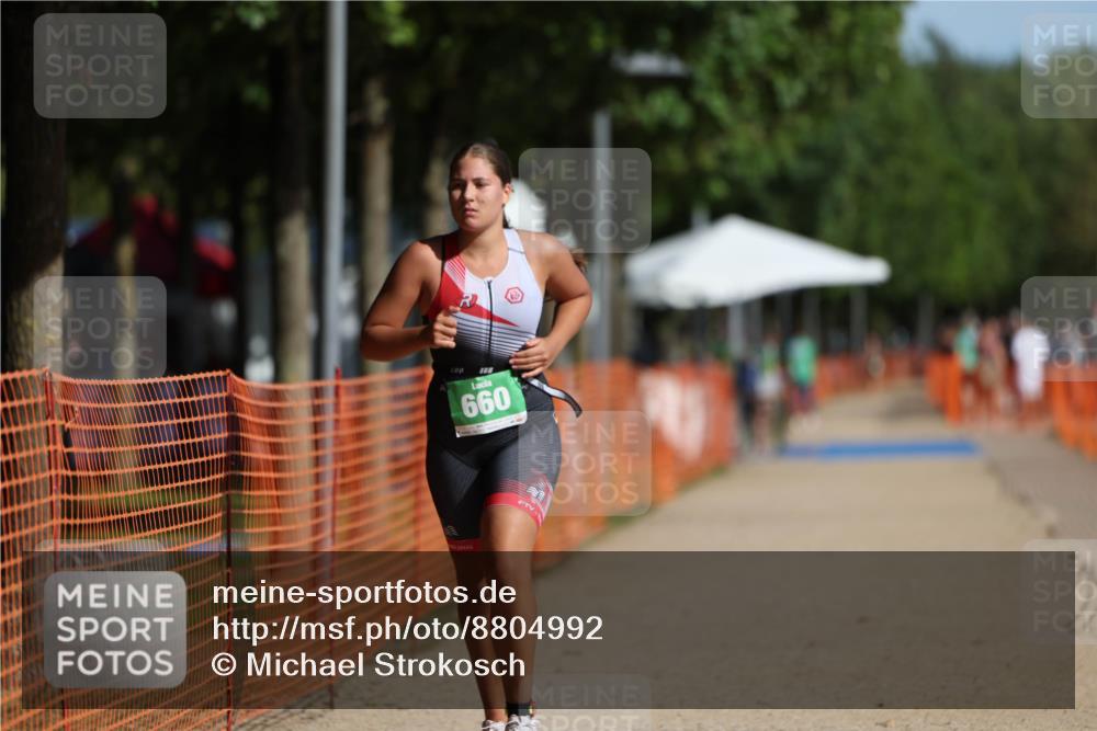 07.09.2025 - 19. Norderstedt Triathlon Michael Strokosch http://msf.ph/oto/8804992 07.09.2025 11:07:13 Laufen 660 meine-sportfotos.de