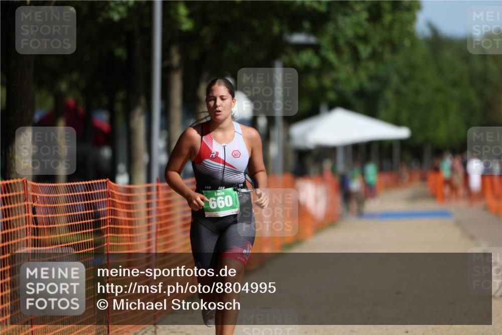 07.09.2025 - 19. Norderstedt Triathlon Michael Strokosch http://msf.ph/oto/8804995 07.09.2025 11:07:13 Laufen 660 meine-sportfotos.de