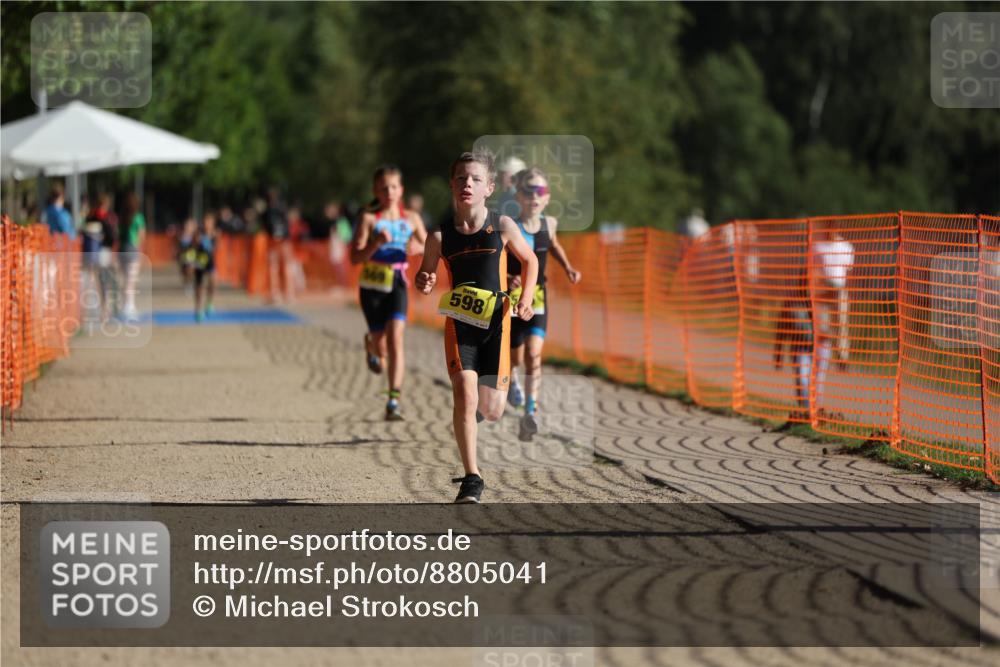 07.09.2025 - 19. Norderstedt Triathlon Michael Strokosch http://msf.ph/oto/8805041 07.09.2025 09:44:49 Laufen 569, 576, 598, 607, 618 meine-sportfotos.de