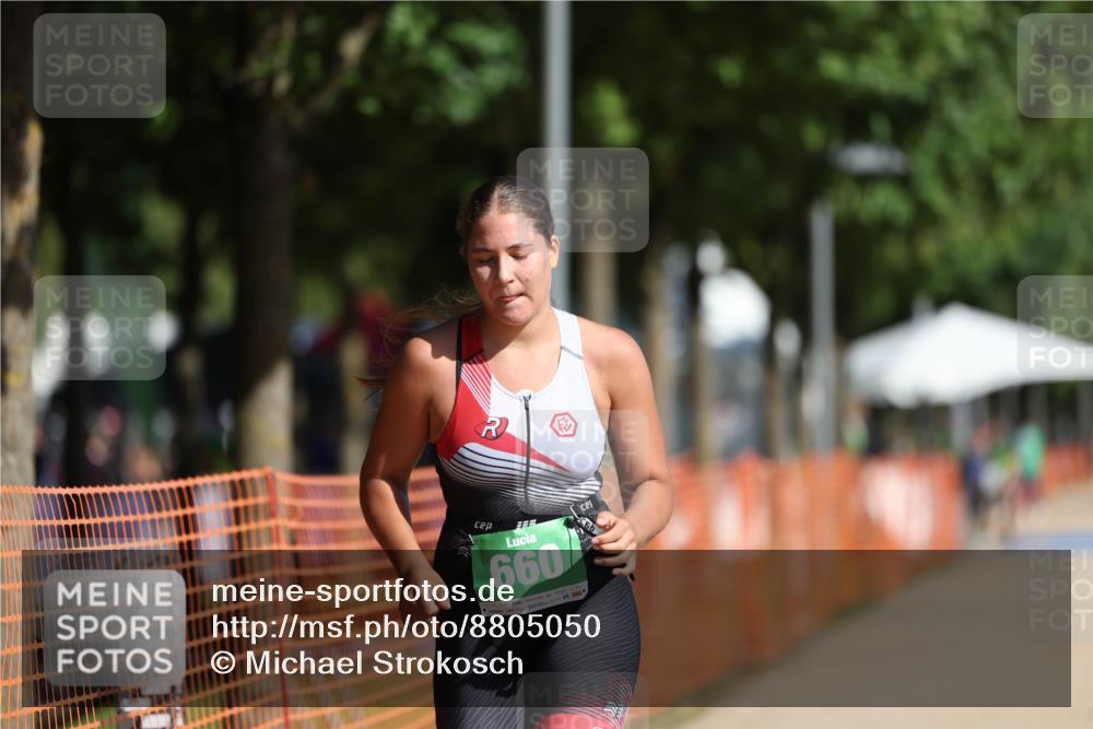 07.09.2025 - 19. Norderstedt Triathlon Michael Strokosch http://msf.ph/oto/8805050 07.09.2025 11:07:14 Laufen 660 meine-sportfotos.de